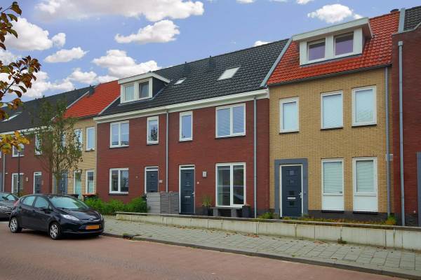 Woning Lage Hoek 35 Zwaag