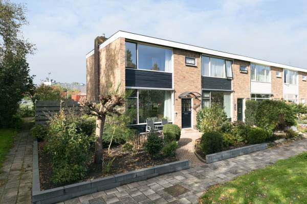 Woning Worp Tjaardastraat 158 Sneek