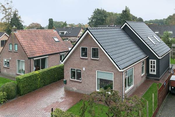 Woning Hoofdweg 238 Nijeholtpade