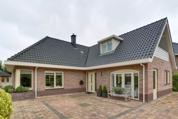 Woning Gooischelaan 18 Zuidland