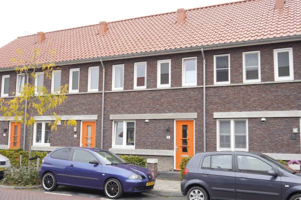 Woning Julianastraat 15 Strijen