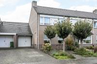 Woning In de Winkel 9 Bunde