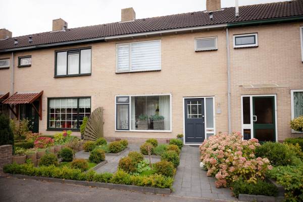 Woning Dokter Hoogkamerlaan 36 Middenmeer