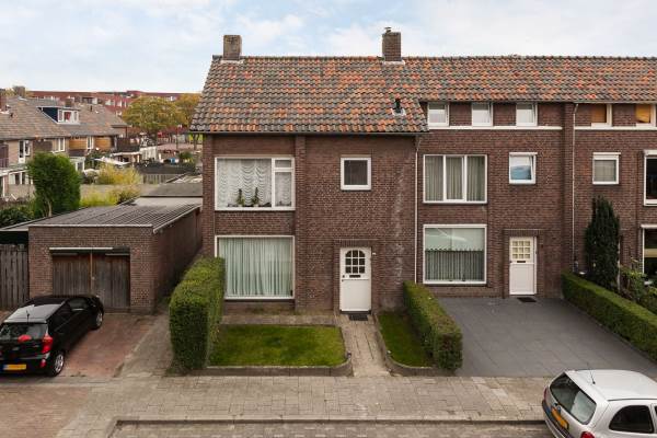 Woning Aert van der Neerstraat 1 Eindhoven