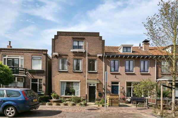 Woning Burgemeester de Bruïnelaan 123 Zwijndrecht