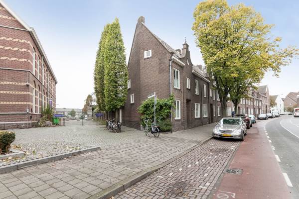 Woning Achter de Barakken 18 Maastricht