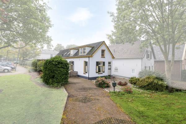 Woning Slotselaan 13 Rossum Gld