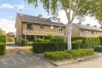 Woning van der Helstlaan 15 Loosdrecht