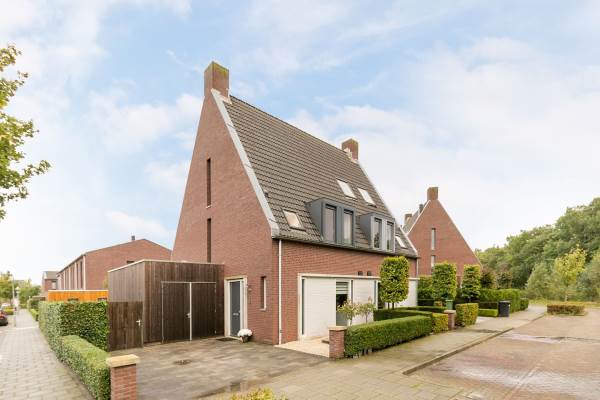 Woning Biezenloop 88 Heesch