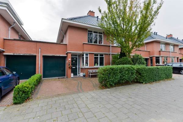 Woning Middelgeestlaan 66 Voorschoten