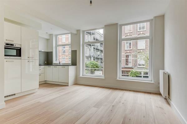 Woning Eerste Helmersstraat 130-I Amsterdam