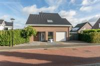 Woning Op den Henneberg 13 Schinveld