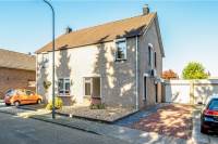 Woning Hondsbroek 35 Born