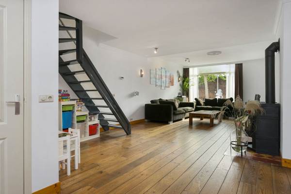 Woning Voor de Kijkuit 25 Tiel