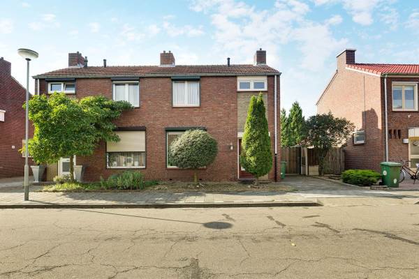 Woning Graaf Reinaldstraat 11 Swalmen