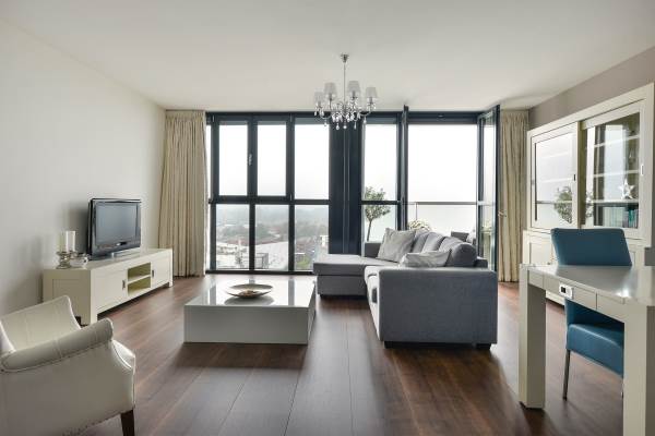 Woning Raadhuisplein 204 Hoofddorp