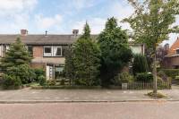 Woning van Ruysdaellaan 100 Leidschendam