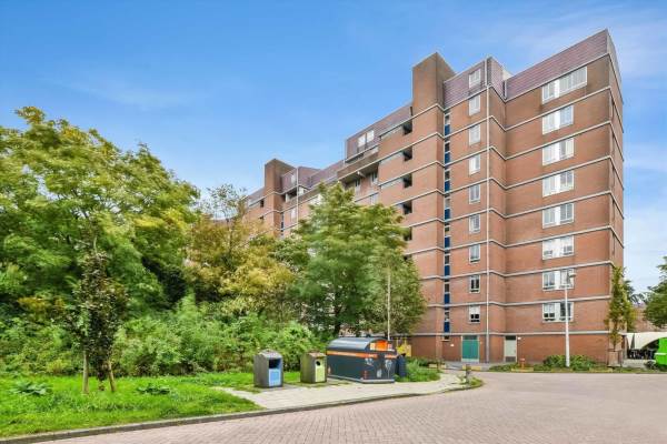 Woning Leusdenhof 100 Amsterdam