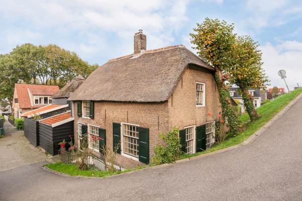 Woning Voorstraat 212 Lekkerkerk