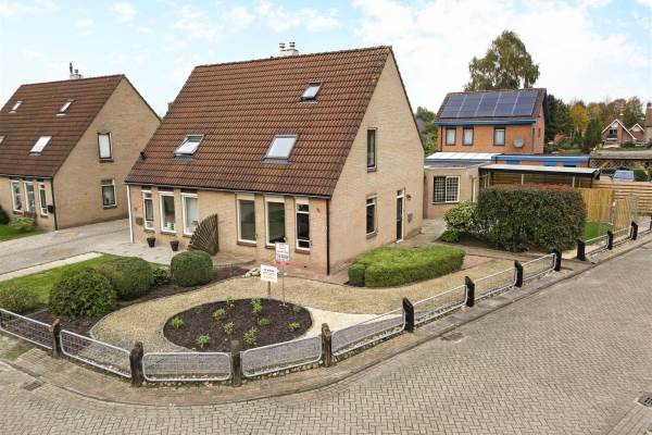 Woning Roer 15 Klazienaveen