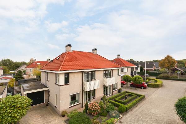 Woning Dovenetel 19 Klazienaveen
