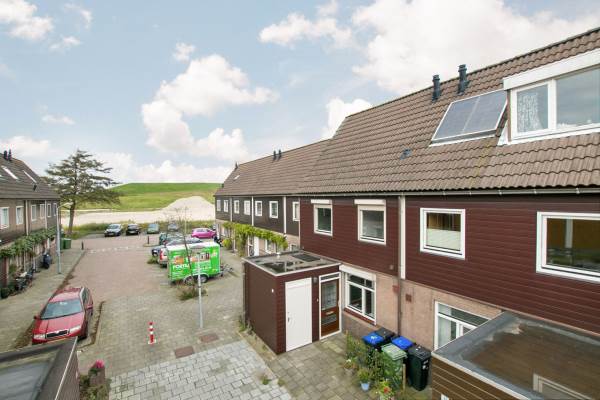 Woning Lech Walesahof 9 Zaandam