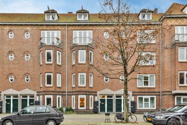 Woning Van Hilligaertstraat 254H Amsterdam
