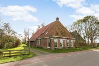 Woning Harstawei 18 Ginnum