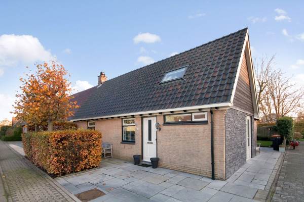 Woning Eendrachtsstraat 8 Zuid-Scharwoude