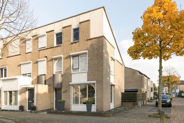Woning Van Someren-Downerlaan 47 Oosterhout Nb
