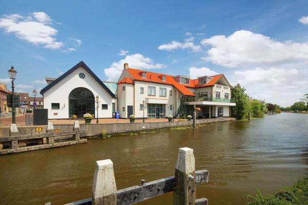 Woning Bruggemeestersstraat 10 Nieuwerbrug aan den Rijn