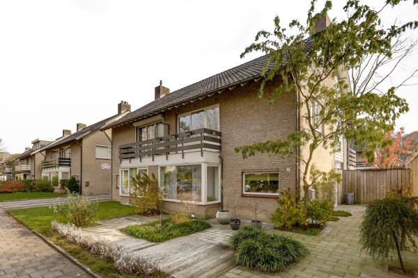 Woning Anke Servaeshof 8 Tilburg