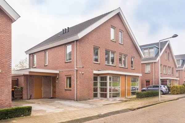 Woning Kamilleveld 48 Den Haag