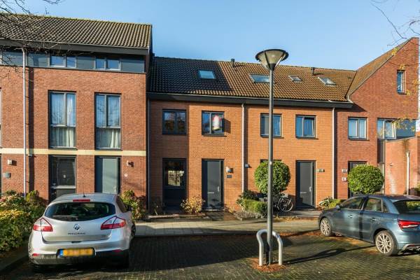 Woning 2e Lunarelaan 11 Capelle aan den IJssel - Oozo.nl