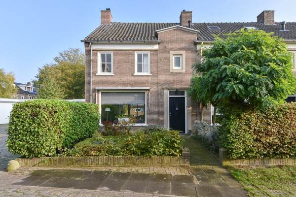 Woning van Galenweg 13 Breda