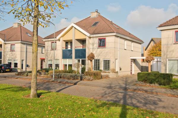 Woning Wielewaallaan 53 Tiel