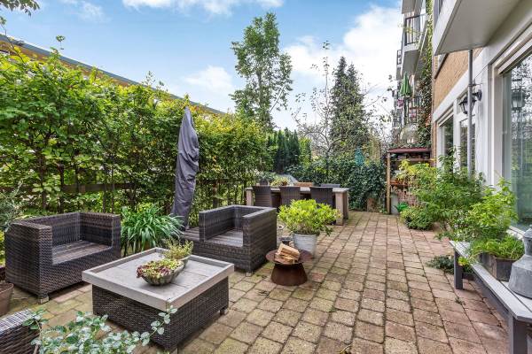 Woning Dikninge 146 Amsterdam