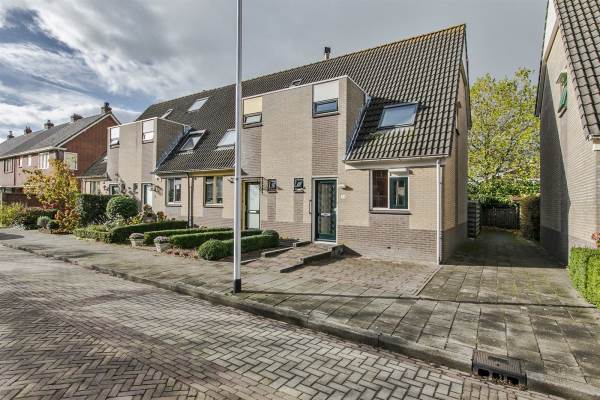 Woning Wilhelminastraat 26 Halfweg