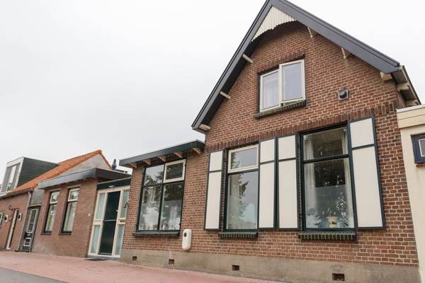 Woning Onwaardsedijk 25 Dirksland