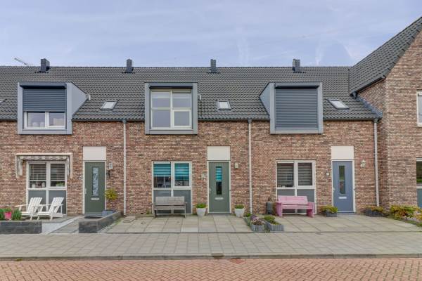 Woning Puccinistraat 12 Sliedrecht