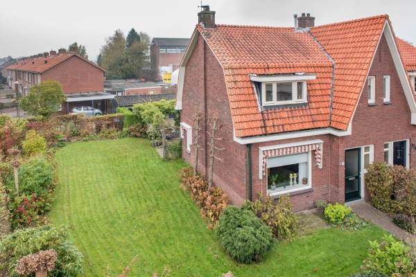 Woning Freule van Dorthstraat 28 Winterswijk