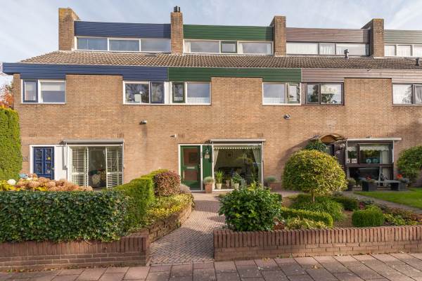 Woning Dr. Lelylaan 63 Huizen