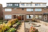 Woning Oranjelaan 18 Giessenburg