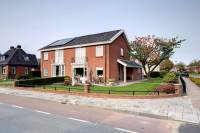 Woning Dr. R. Rijkensstraat 1 Warffum