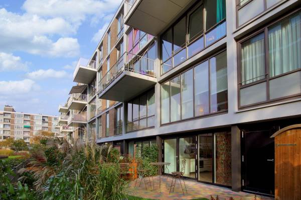 Woning U.J. Klarenstraat 53 Amsterdam