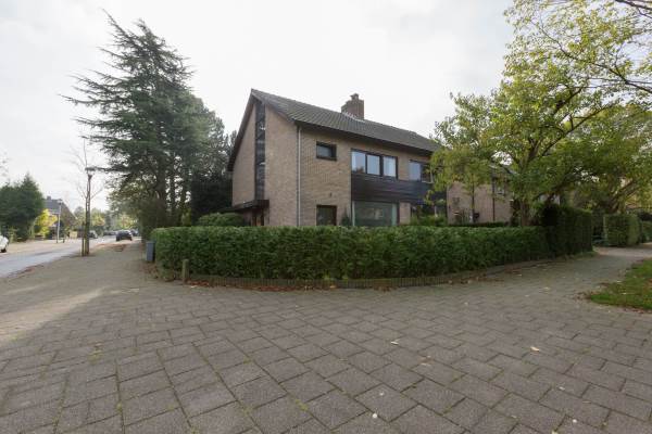 Woning Bachlaan 18 Naarden