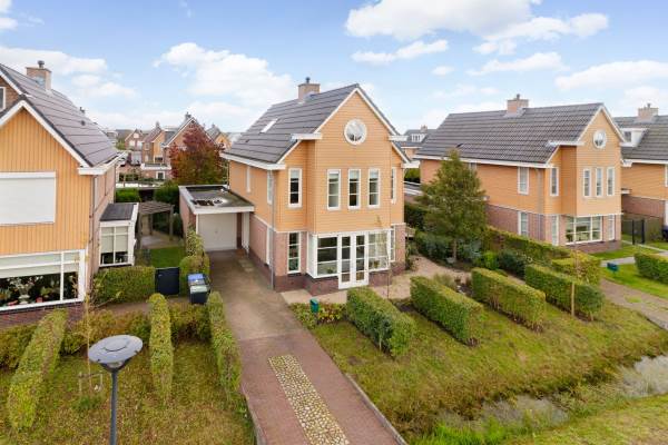 Woning Valkrustlaan 27 Roosendaal
