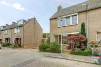 Woning Zwaluwstraat 11 Bleskensgraaf Ca