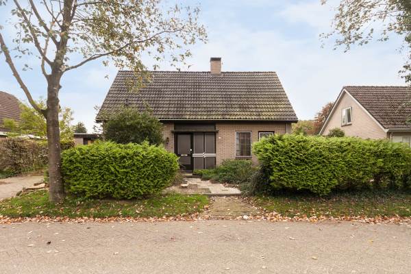 Woning Zwederaweg 43 Ruinen