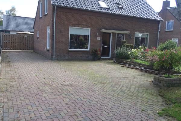 Woning Bernhardlaan 13 Nieuwlande